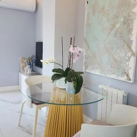 Sea Front Madame Blue 4-star Two-room In Ecological Health Design 로퀴에브륀캡마르탱